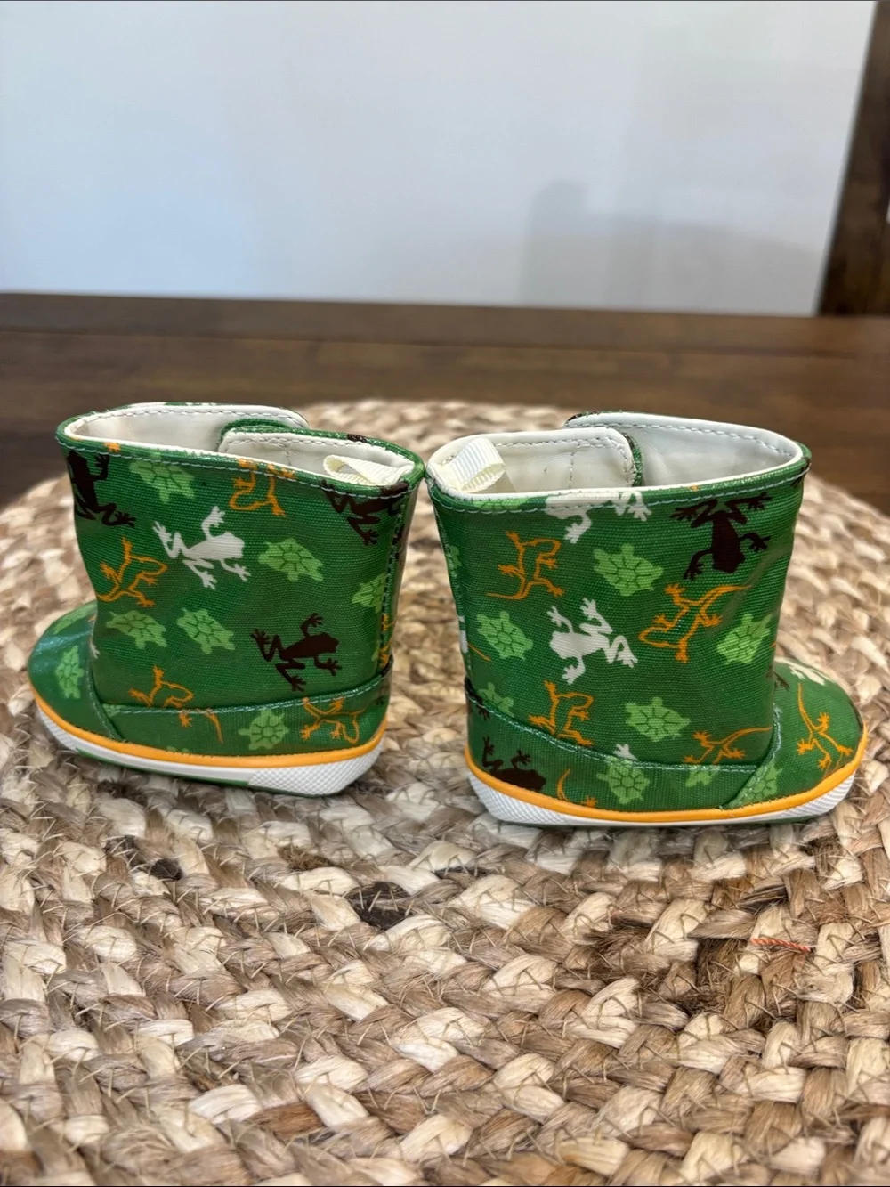 Infant Green Frog Print Canvas Boots